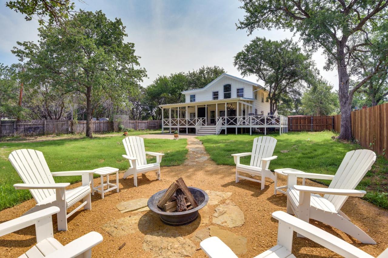 Gorgeous Palo Pinto Home With Private Hot Tub! Exterior photo